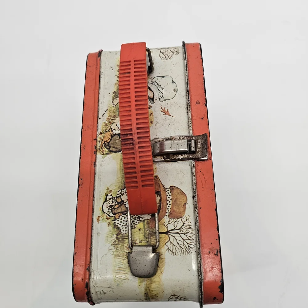 Holly Hobbie Vintage Metal Lunchbox & Thermos Set - Picture 10 of 14